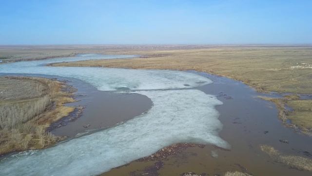Домбаровская Плотина вид с высоты. Апрель 2021 года! Пляж, Отводной, Сокол, Скала смотреть онлайн