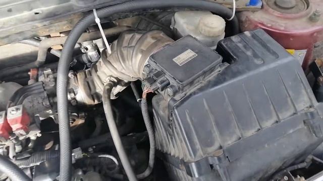 Двигатель 4G64S4M общий вид