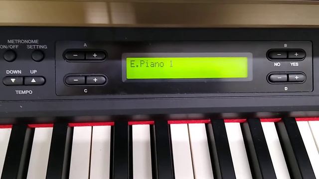 Yamaha Clavinova CLP-380PE digital piano and matching stool glossy black polished ebony stock 22248 смотреть онлайн