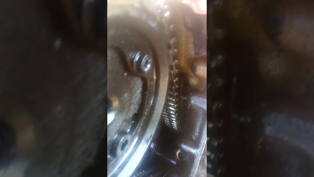 Как вытащит втульку натижителя м111 двигатель