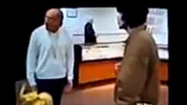 High elephant guy on hardcore pawn. смотреть онлайн