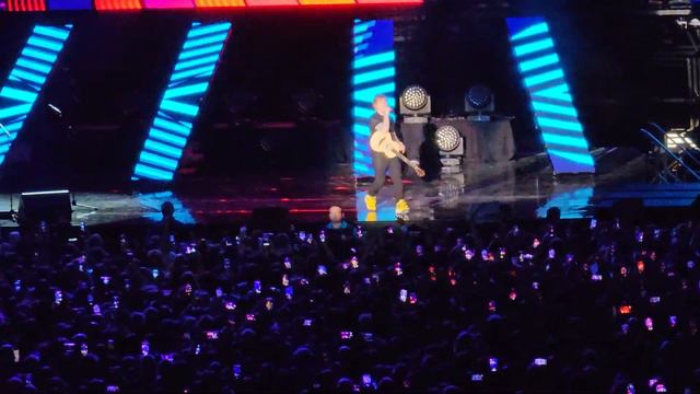 Ed Sheeran - Shape Of You - Concert Live Accord Arena Paris 2 April 2023 FRANCE смотреть онлайн