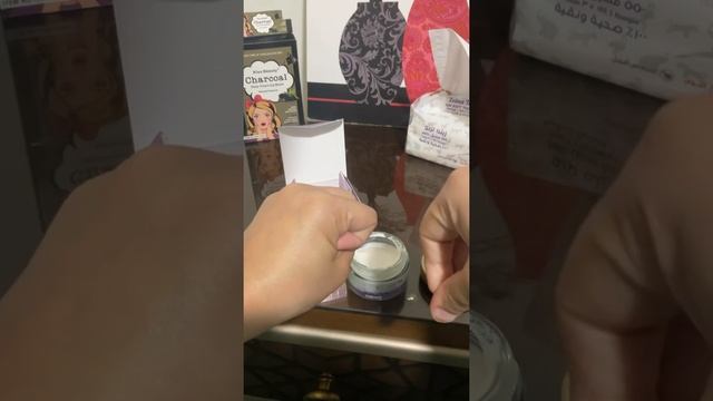 Charcoal sheet mask + lòrèal hyaluron expert ( day ) cream | كريم لوريال بالهيلورنيك اسيد смотреть онлайн