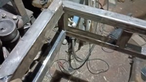 Мини погрузчик серия 4