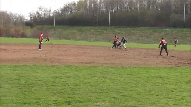 Baseball Rundown error Frontliners смотреть онлайн