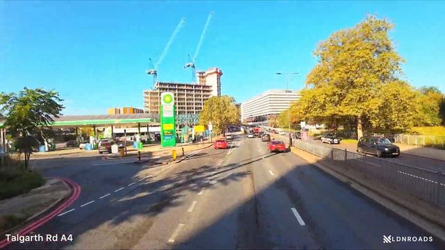 The Mind-Blowing Journey of West London Synthesizer Roadtrip 4K смотреть онлайн