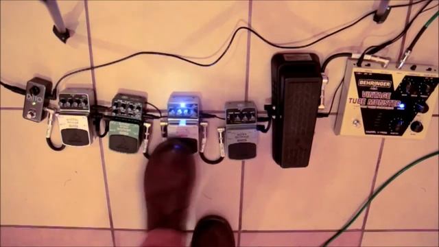 Pedalboard Test (mainly Behringer ;)