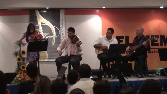 2013/05/04 Los Cisnes (Vals). Luisana Rafaelis Blanco Martinez смотреть онлайн