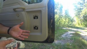 Как снять запасное колесо (запаска Pajero Wagon)