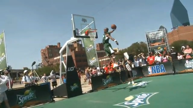 Sprite Slam Dunk Showdown: Dallas смотреть онлайн