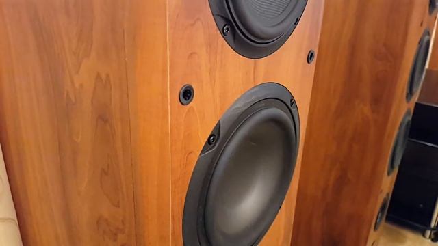 Acoustic Kingdom Ocean 4 FS2. Работа НЧ-головки смотреть онлайн