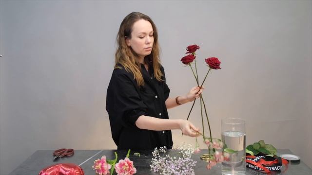 Букет на 14 февраля// День Святого Валентина // флористика смотреть онлайн