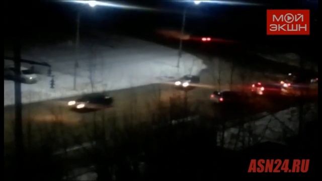 Ночные гонщики не дают спать жителям микрорайона смотреть онлайн