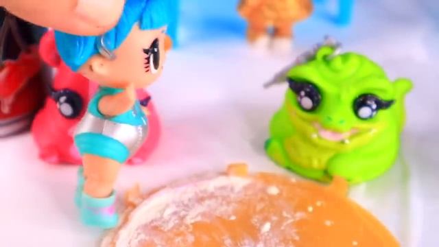 Куклы Лол Сюрприз! Золотой слайм для Lol Surprise - мультик с лизунами Poopsie 