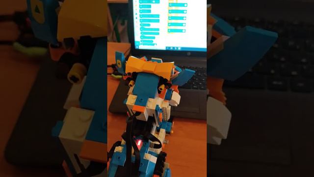 LEGO Education.LEGO BOOST.Програмуємо в Скретчі смотреть онлайн