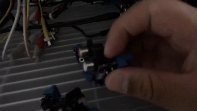 Extron Crosspoint Ultra 1616 HVA Switcher смотреть онлайн