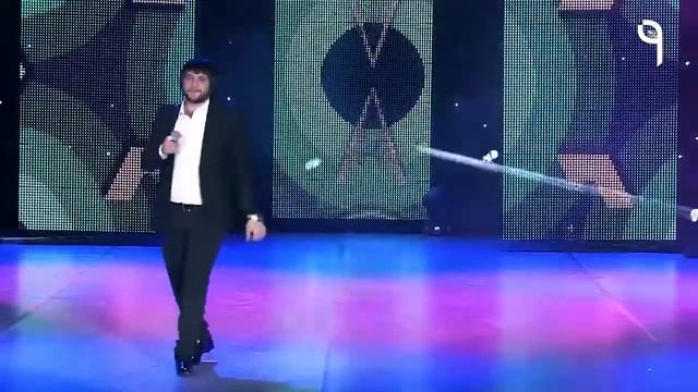 Эльбрус Джанмирзоев Любит не любит смотреть онлайн