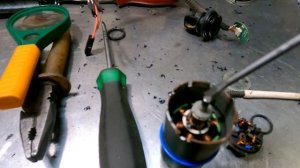 Ремонт электропривода крышки багажника Skoda Superb