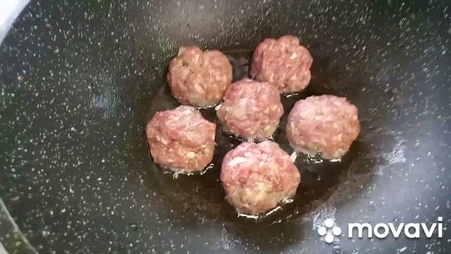 Тефтели очень нежные в сливочно сметанно томатном соусе, пальчики оближешь смотреть онлайн