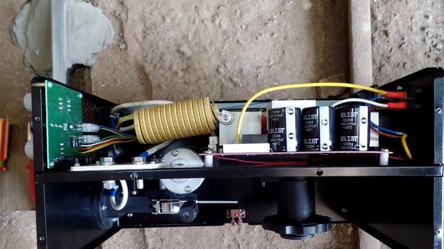 Что внутри инверторного полуавтомата? АТЛАНТ MIG-220 смотреть онлайн