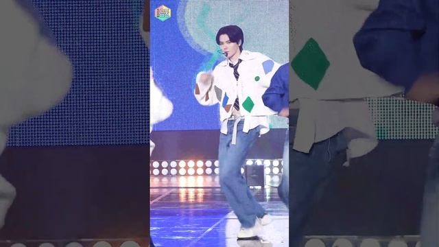 [예능연구소] CRAVITY MINHEE – Cheese(크래비티 민희 - 치즈) FanCam | Show! MusicCore | MBC231021방송 смотреть онлайн