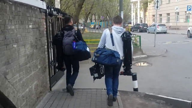 Пешим ходом до работы смотреть онлайн