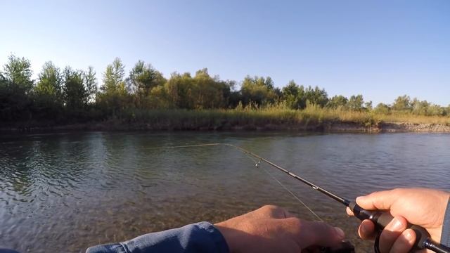 Жизнь в ауле. Рыбалка в горах смотреть онлайн