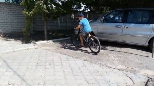 Стантим на великах