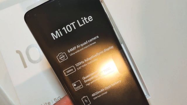 Xiaomi Mi 10T Lite unboxing смотреть онлайн