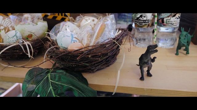 Дино пати Backstage смотреть онлайн