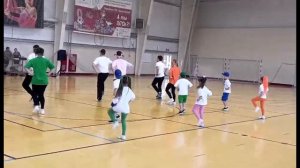 Аэробный танец "Кто у папы с мамой самый самый"👯