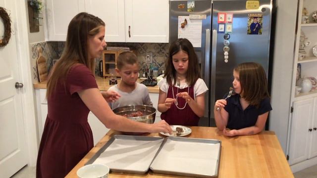 The BEST Homemade Meatballs | Cook with Me (and the Kids) | Easy Baked Meatballs from Scratch смотреть онлайн