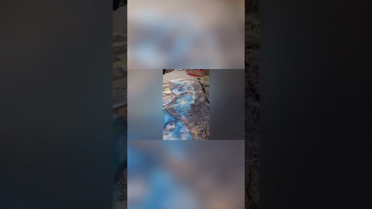 Необъяснимый случаи на дороге смотреть онлайн