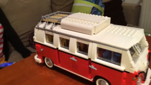 Volkswagen T1 LEGO - Timelapse смотреть онлайн