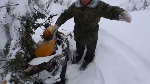 Обзор снегохода Dingo T 150. Доводим до ума. Засел снегоход в сугробе