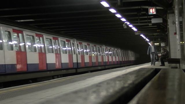 (HD) London Underground Observations At Euston Square | 14/07/12