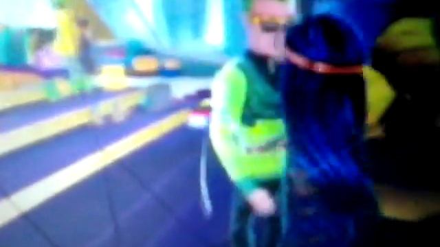 Это не любовь" Клео Де Нил и Дьюс Горгон смотреть онлайн