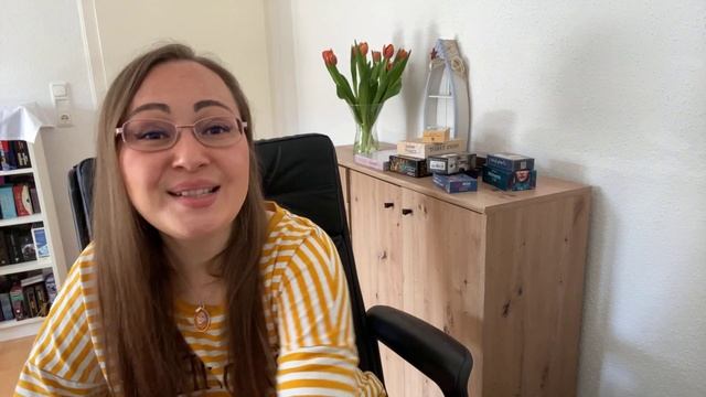 Туз Пентаклей Карина Захарова Прогноз на отношения с Козерогами на май 2023 Гадание смотреть онлайн