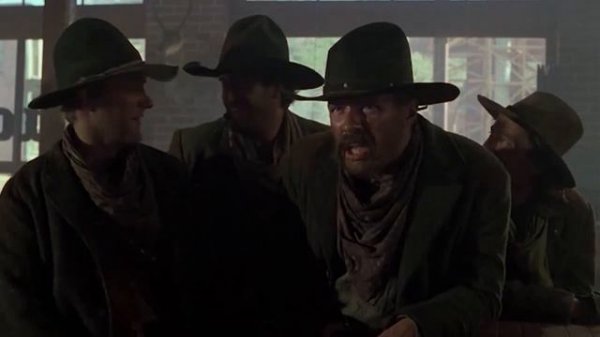 Клинт Иствуд.