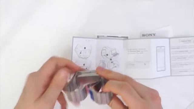 Better Than The Apple Watch Sony SmartWatch 3 Unboxing смотреть онлайн