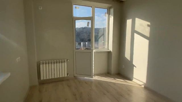 Продаю квартиру в Сочи. Звоните, буду рада показать в самое ближайшее время.