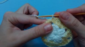 Бабушкин квадрат. Сидушка на стул крючком. Вязание крючком для начинающих.