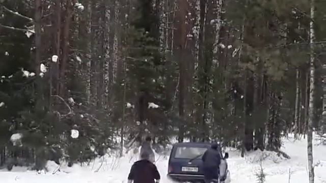 второй день не большой плюс дорога с делянки упала. смотреть онлайн