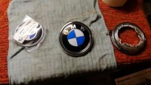 Замена задней эмблемы на BMW Х5 е70
