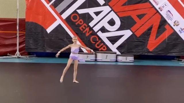 Чир джаз соло Мешалова Екатерина 8 лет