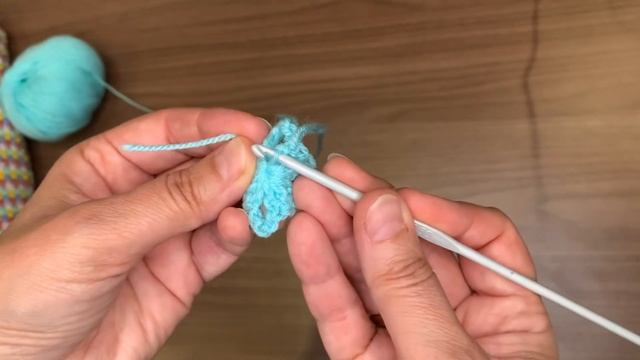 Скользящая петля или кольцо из воздушных петель - что выбрать? Вязание крючком с нуля. смотреть онлайн