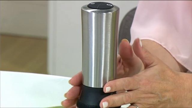 2-in-1 Electric Salt & Pepper Grinder смотреть онлайн