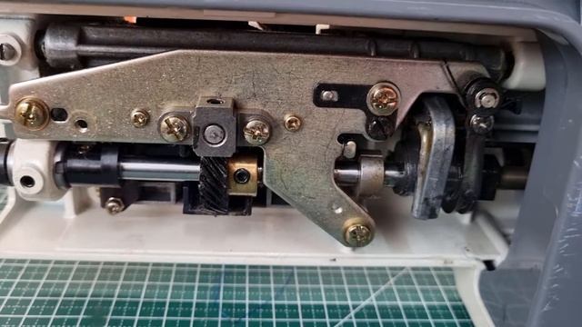 DIY Fix Timing Issues on Your Sewing Machine. Help! My Machine Won't Pick Up Stitches. Quick Repair смотреть онлайн