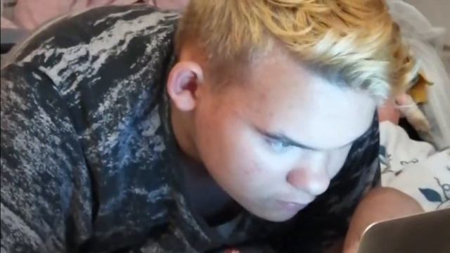 ШОК КОНТЕНТ брат ударил сестру смотреть онлайн