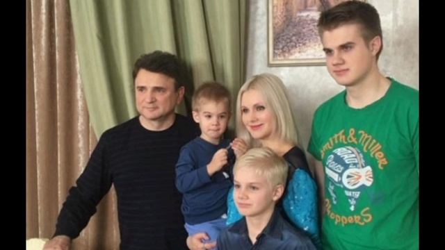 Певица Натали назвала причину смерти мужа смотреть онлайн